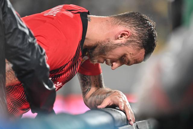 开云注册网址-海港弃阿瑙很值！进1球成本250万欧 硬仗常迷失